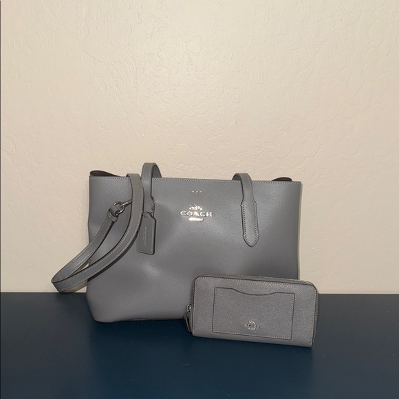 Coach Handbags - Coach Elegant Gray Tote and‎ Wallet Set